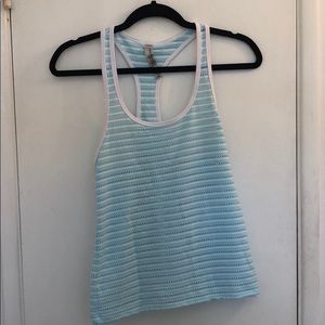 Lorna Jane racer back tank